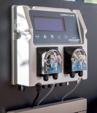 Poolquip Compact pH & Rx controller